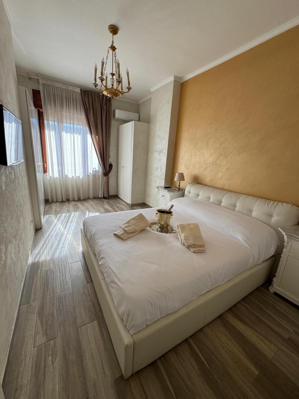 Apartment Maison Reale Centro *